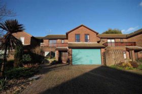 4 bedroom Detached for sale